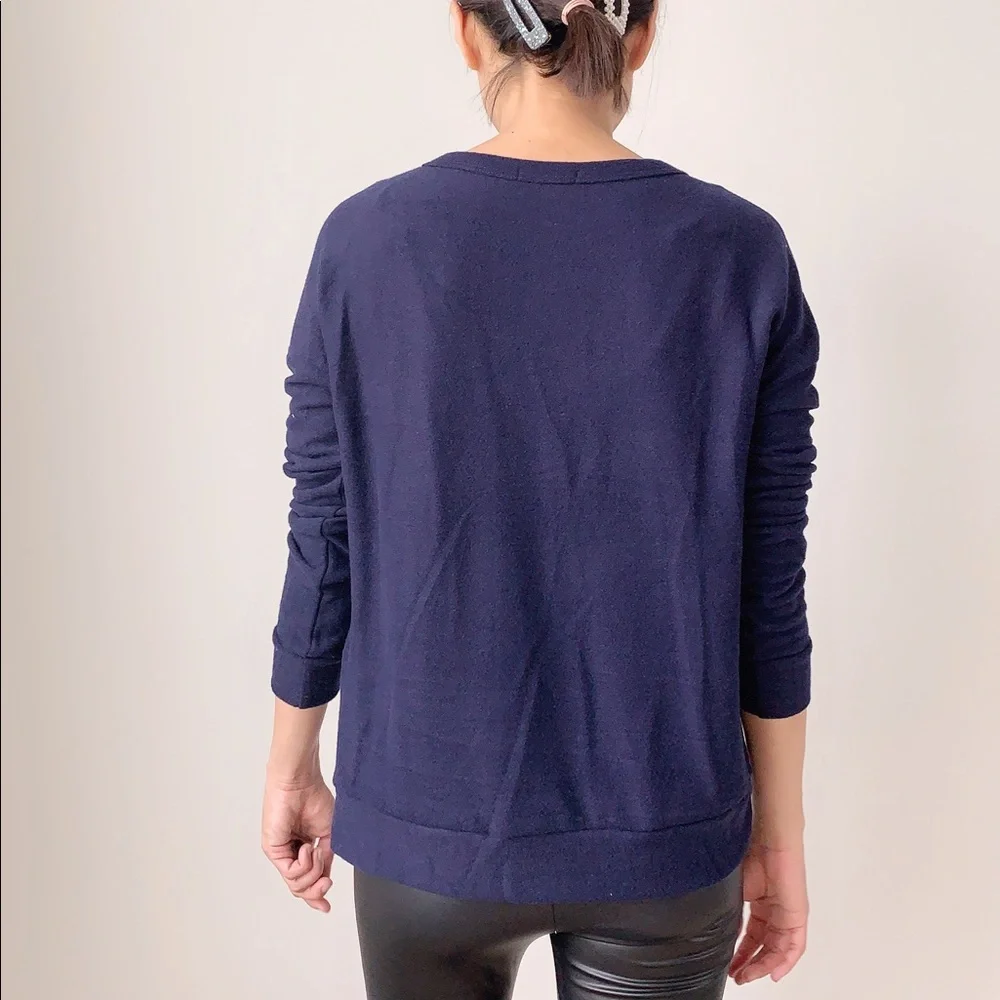 SOFT CREW NECK FLEECE SWEATER - MAMA KNOWS BEST - Picture 8 of 8